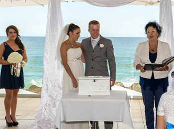 Marry Me Marilyn Wedding Celebrant performs the Wooden Wedding Box Ceremony for Sophie & Aidan at the Vikings SLSC Currumbin